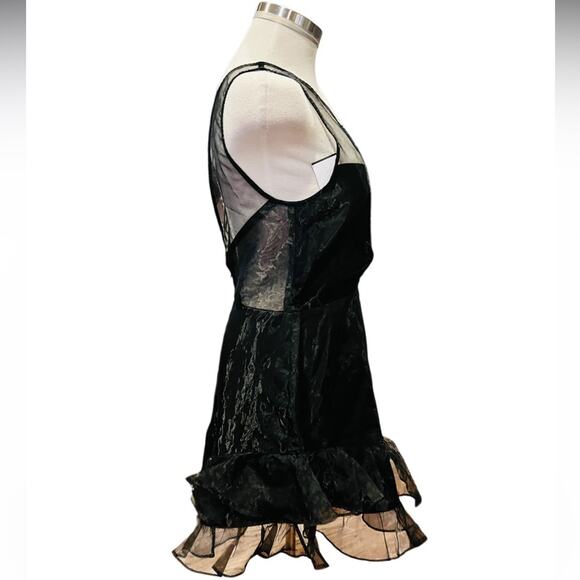 Lovers + Friends LAKEN MINI DRESS Black Size Small NWT - Picture 6 of 9